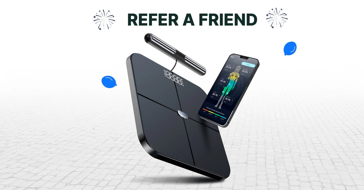 Hume Body Pod scale with handlebar sensor and smartphone displaying full-body composition analysis, highlighting advanced measurement technology and connected app insights.